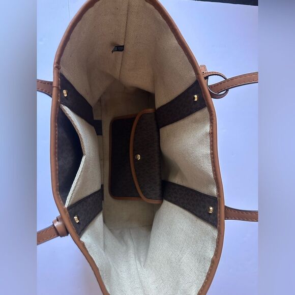 Michael Kors Eva Large Signature Logo Orange & Pink Stripe Tote Bag w/clutch - Picture 8 of 13